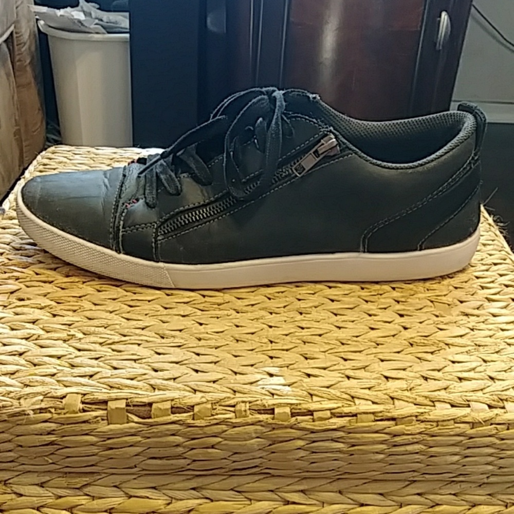 Guess shoes